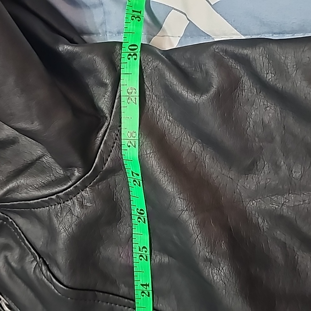 Jacket - Picture 7 of 9